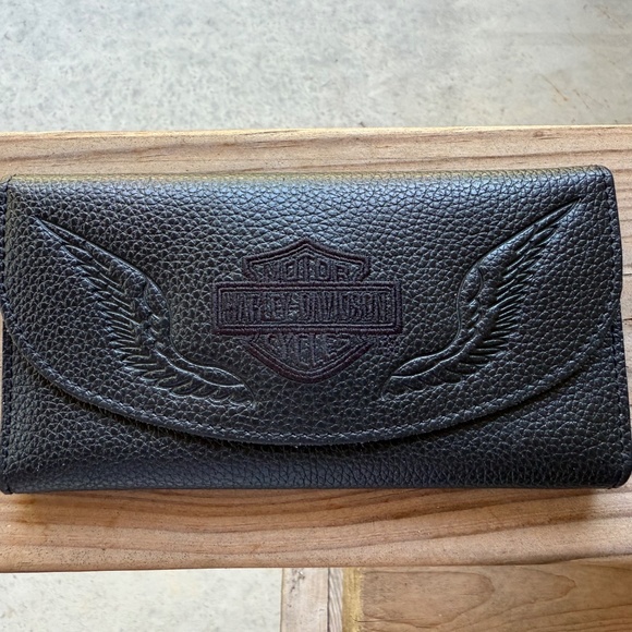 Harley-Davidson Leather Women's Wallet - Picture 1 of 5